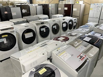 洗濯機は約60点展示ドラム洗濯機は約15点展示